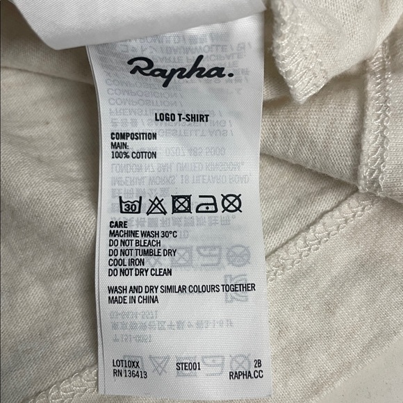 Rapha Logo Shirt Men's Large Crew Neck Short Sleeve Cycling Trail Riding - Picture 7 of 7